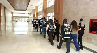 Dolandırıcılık değil fuhuş operasyonu! Tam 42 milyona el konuldu