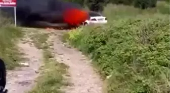 Büyükçekmece'de Park Halindeki Araç Yandı