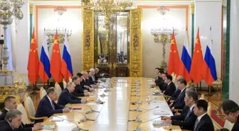 Putin ve Xi Jinping'den Çok Kutlu Dünya Düzeni Vurgusu