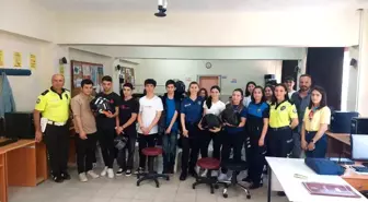 Trafik Haftası'nda Gençlere Kask Kullanımının Önemi Anlatıldı