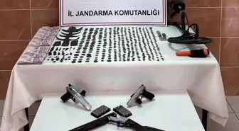 Konya'da Tarihi Eser Operasyonu: Çok Sayıda Sikke ve Obje Ele Geçirildi