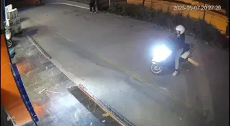 Eskişehir'de Motosiklet Petshop'a Dalınca İlginç Anlar Yaşandı
