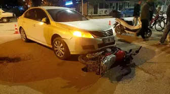Adıyaman'da Otomobil ve Motosiklet Çarpışması: 2 Yaralı