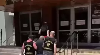 İzmir'de Cinayet Zanlısı Firari Yakalandı