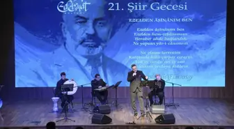 Edebiyat Bülteni Şiir Gecesi 14 Yıl Aradan Sonra Yeniden İstanbul'da