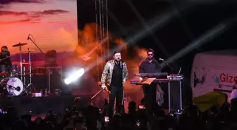 Ekin Uzunlar, Yaşayan Miras Festivali'nde Afyonkarahisar'da Konser Verdi