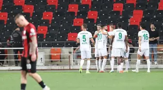 Alanyaspor'dan hayati 3 puan! Küme düşme hattı cadı kazanına döndü