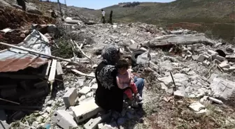 İsrail, Nablus'ta Filistin Evlerini Yıktı