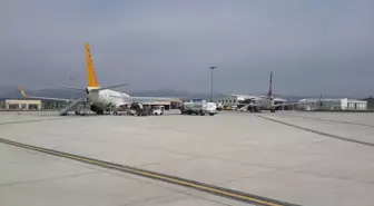 Amasya Merzifon Havalimanı'nda Nisan Ayında 12 Bin 602 Yolcu Hizmet Aldı