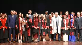 Artvin Çoruh Üniversitesi'nde Mezuniyet Töreni Coşkusu