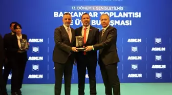 ASKON Kırıkkale Şube Başkanı Savaş Geyik'e Başarı Ödülü