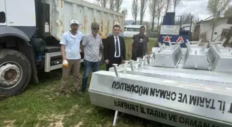 Bayburt'ta Otlatma Verimliliğini Artıracak 25 Sıvat Dağıtıldı