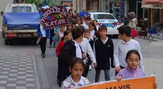 Ayvacık'ta Engelliler Haftası Farkındalık Yürüyüşü Düzenlendi