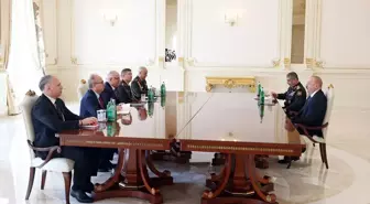 Azerbaycan Cumhurbaşkanı Aliyev, Milli Savunma Bakanı Güler'i kabul etti