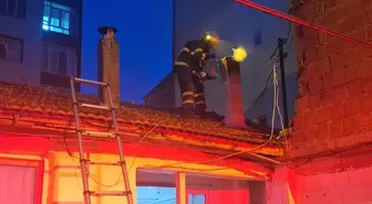 Bafra'da Müstakil Evde Bacadan Yangın Çıktı
