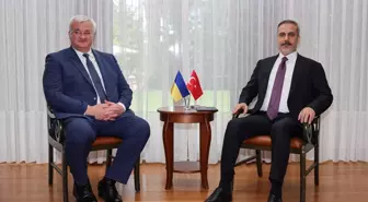 Hakan Fidan ve Andrii Sybiha'dan Barış Görüşmesi