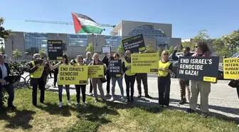 Berlin'de İsrail Cumhurbaşkanı Herzog'un Ziyareti Protesto Edildi