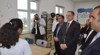 Muş'ta TÜBİTAK 4006 Bilim Fuarı Düzenlendi