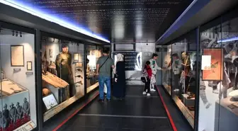Çanakkale Savaşları Mobil Müzesi Üsküp'te Ziyaretçilere Açıldı