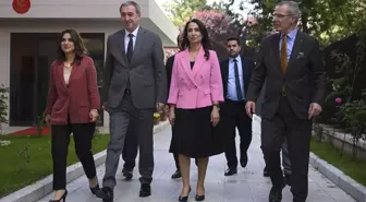 DEM Parti Heyeti Yeniden Refah Partisi'ni Ziyaret Etti