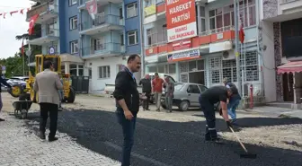 Demirci'de Asfalt Yenileme Çalışmaları Başladı