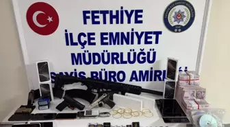 Fethiye'de Dolandırıcılık Şüphelisi Yakalandı