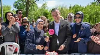 Esenyurt'ta Anneler Günü'nde Piknik Etkinliği Düzenlendi