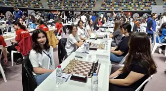Eskişehir Fatih Fen Lisesi Kız Satranç Takımı Türkiye 5'incisi Oldu