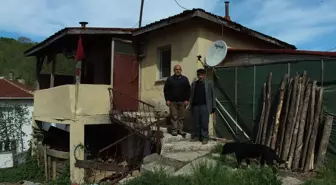 70 Yaşındaki Adam, Yangın Sonrası Komşusuna Evini Açtı