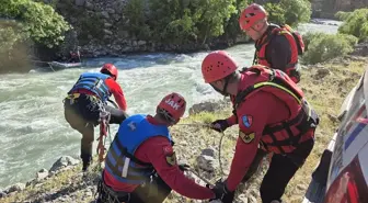 Hakkari'de Kaybolan Genç İçin Arama Çalışmaları Devam Ediyor