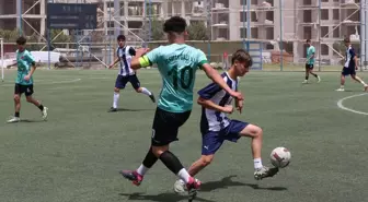 TÜGVA GençLig Futbol Turnuvası'nda Şampiyon Arsuz Ayla Naci Uyar Anadolu Lisesi