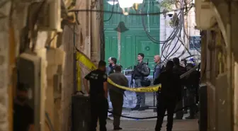 İşgal Altındaki Doğu Kudüs'te Bıçaklı Saldırı Sonrası Polis Bir Şüpheliyi Vurdu