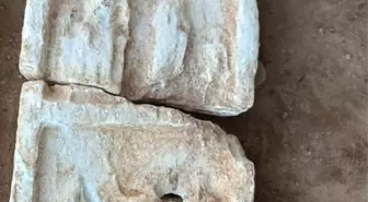 İzmir'de 2 Bin Yıllık Roma Mezar Taşları Bulundu