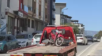 İzmir Buca'da Motosiklet Kazası: 1 Ölü, 1 Yaralı