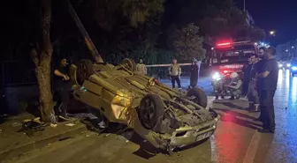 İzmir'de Takla Atan Araçta Sürücü Yaralandı