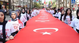 İzmir ve çevre illerde 19 Mayıs Atatürk'ü Anma, Gençlik ve Spor Bayramı kutlandı
