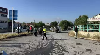 Kahramanmaraş'ta İşçi Servisi ile Otomobil Çarpıştı: 12 Yaralı