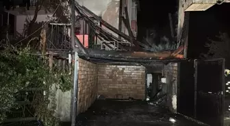 Karabük'te Garajda Yangın Çıktı
