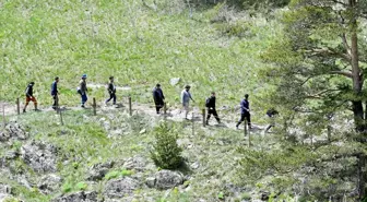 Kars'ta 19 Mayıs dolayısıyla doğa yürüyüşü ve kaya tırmanışı gerçekleştirildi