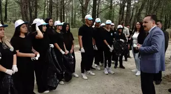 Edremit'te Orman Temizliği Etkinliği Düzenlendi