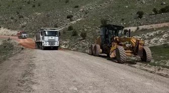 Elazığ'da Köy Bağlantı Yolu İçin Çalışmalar Başladı