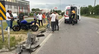 Kırklareli'nde Motosiklet-Otomobil Kazası: Sürücü Yaralandı