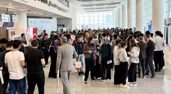 Kırşehir'de Üniversite Tanıtım Fuarı Düzenlendi