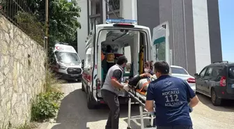 Kocaeli'de İnşaatta Yüksekten Düşen İki İşçi Yaralandı