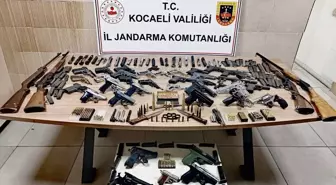 Kocaeli'de Ruhsatsız 18 Silah Ele Geçirildi