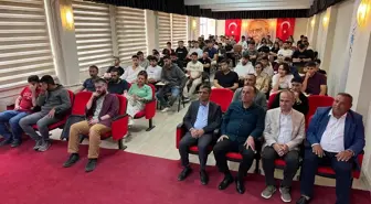 Hayri Çavuşoğlu, Öğrencilerle Tecrübelerini Paylaştı