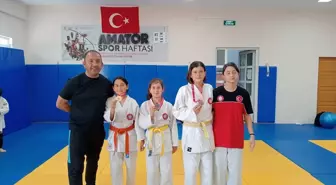 Kumluca'da 19 Mayıs Judo Turnuvası Düzenlendi