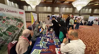Libya'da Türk Üniversiteleri Tanıtım Fuarı Büyük İlgi Gördü