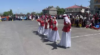 Muş'ta 19 Mayıs Bayramı Coşkuyla Kutlandı