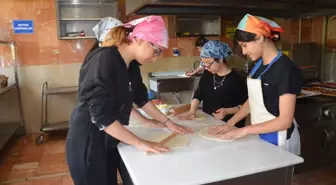 Muş'ta Aşçılık Kursu İçin Beceri Atölyesi Açıldı